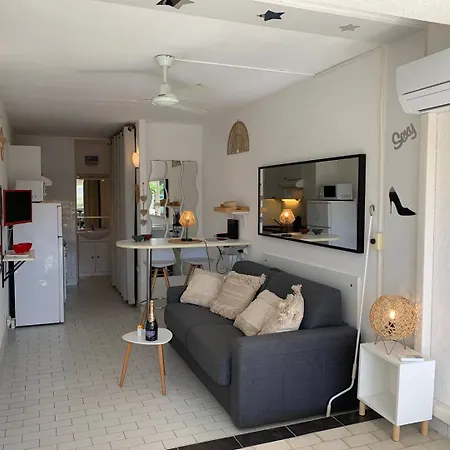 503 2 Pers Port Nature 4 Rez-de-jardin Apartment *